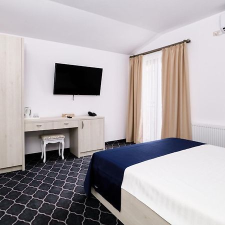 Eros Beach Resort Năvodari Kültér fotó