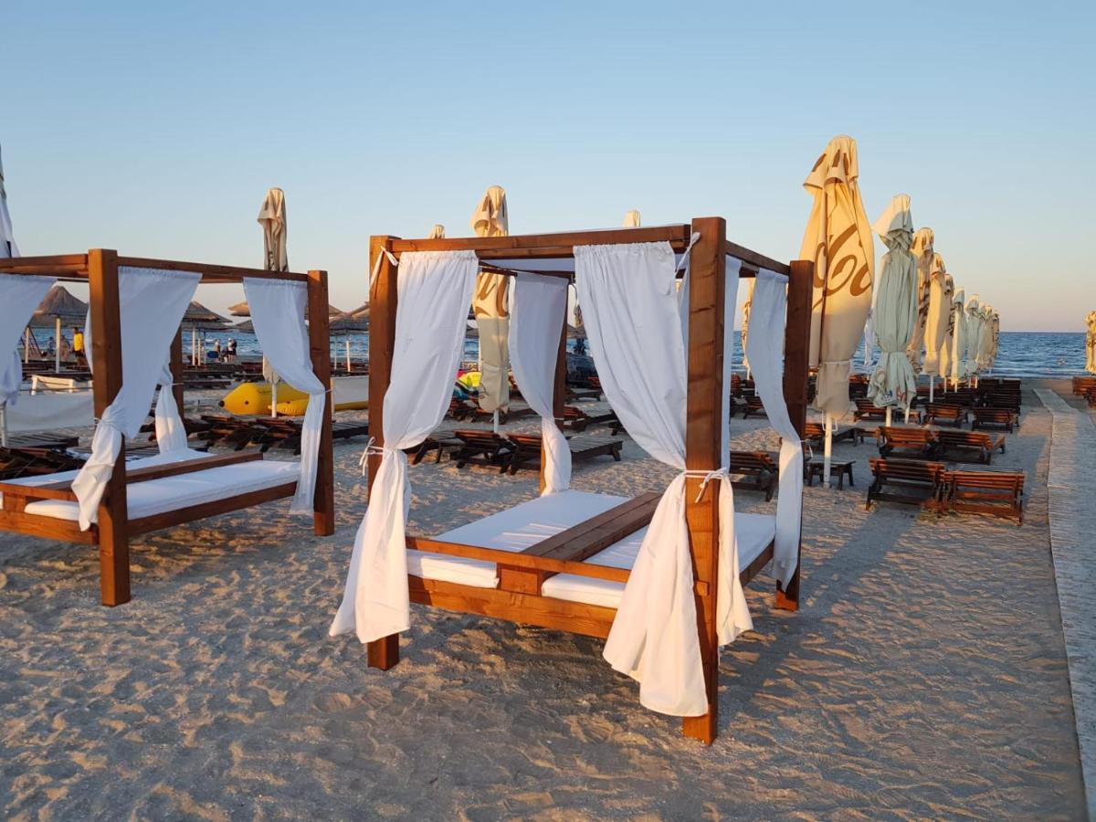 Eros Beach Resort Năvodari Kültér fotó