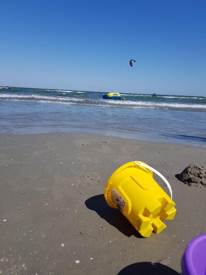 Eros Beach Resort Năvodari Kültér fotó