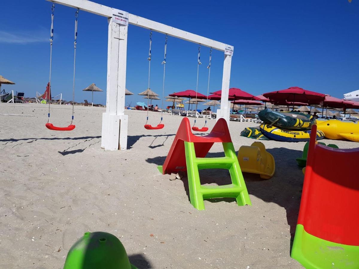 Eros Beach Resort Năvodari Kültér fotó