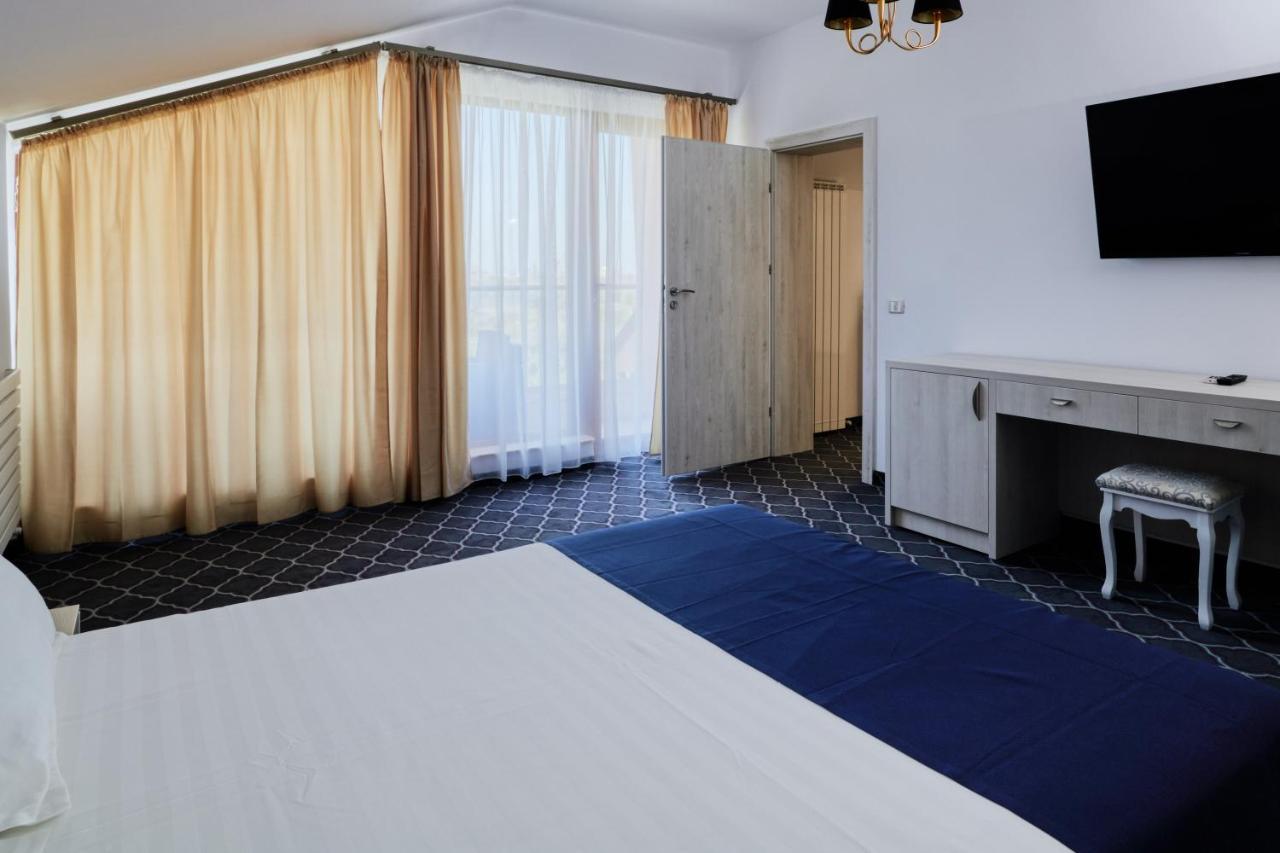 Eros Beach Resort Năvodari Kültér fotó