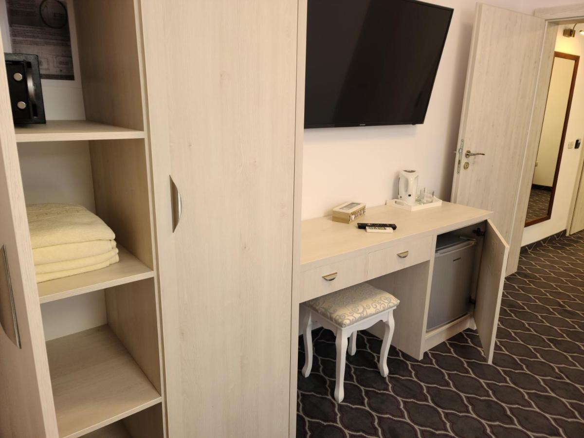 Eros Beach Resort Năvodari Kültér fotó