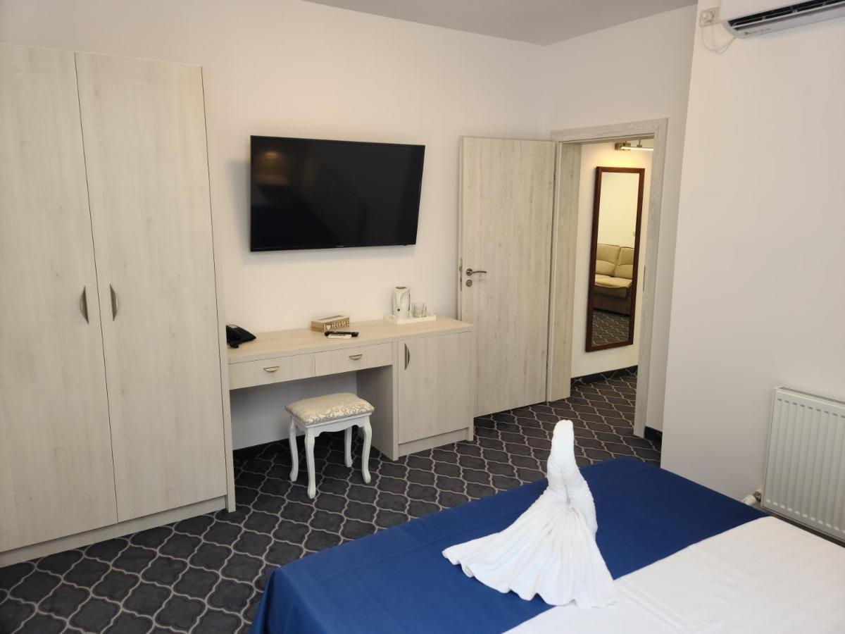 Eros Beach Resort Năvodari Kültér fotó