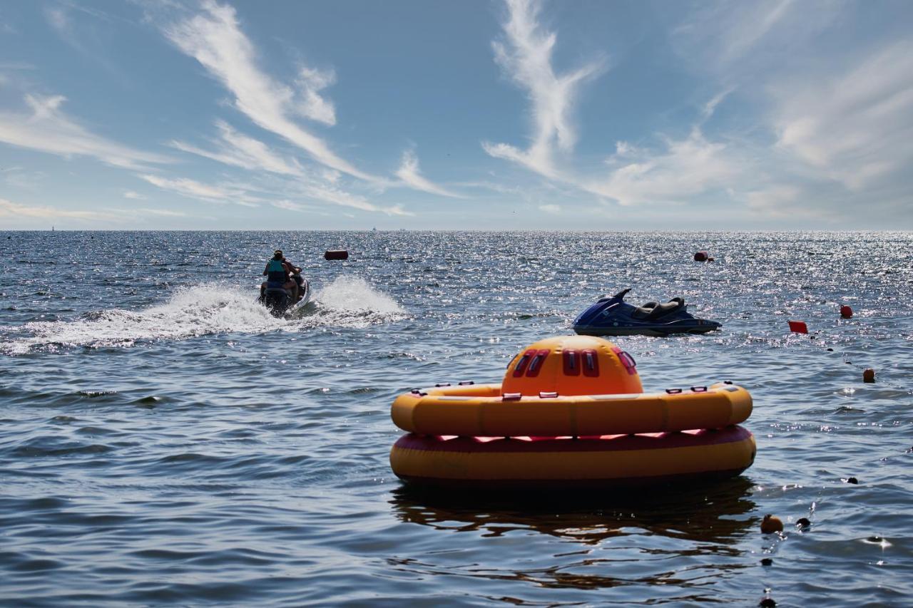 Eros Beach Resort Năvodari Kültér fotó